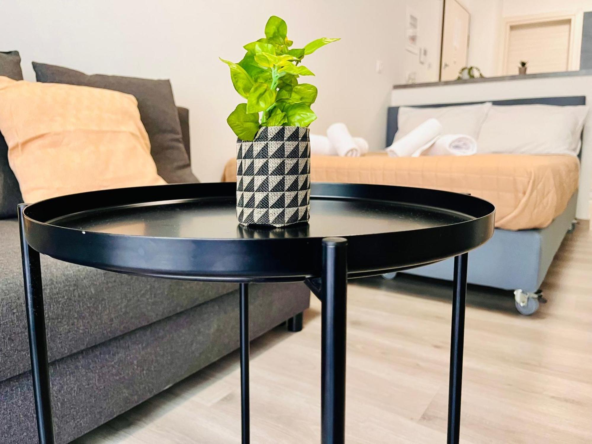 Elvita Apartments 4 Атина Екстериор снимка