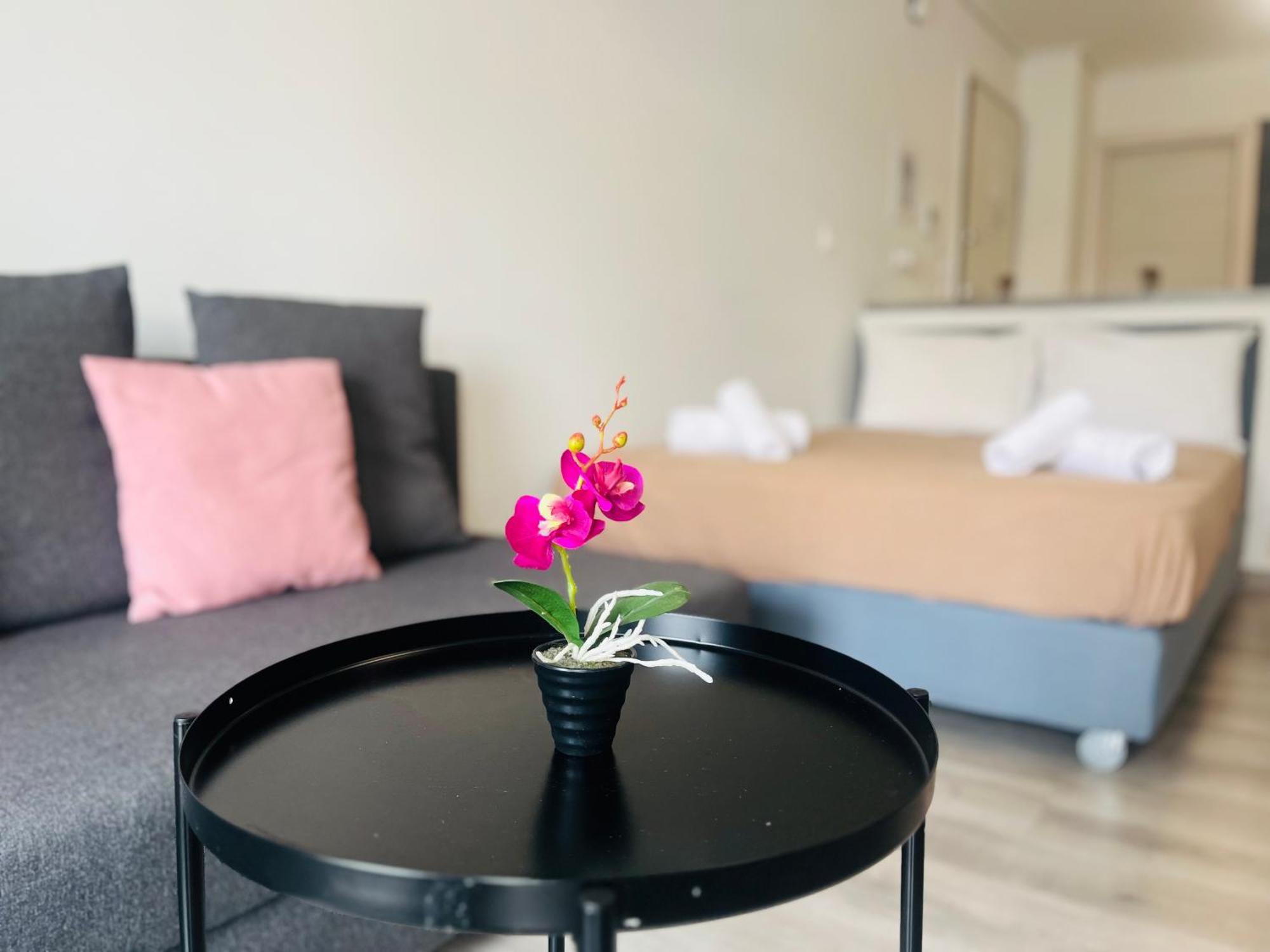 Elvita Apartments 4 Атина Екстериор снимка