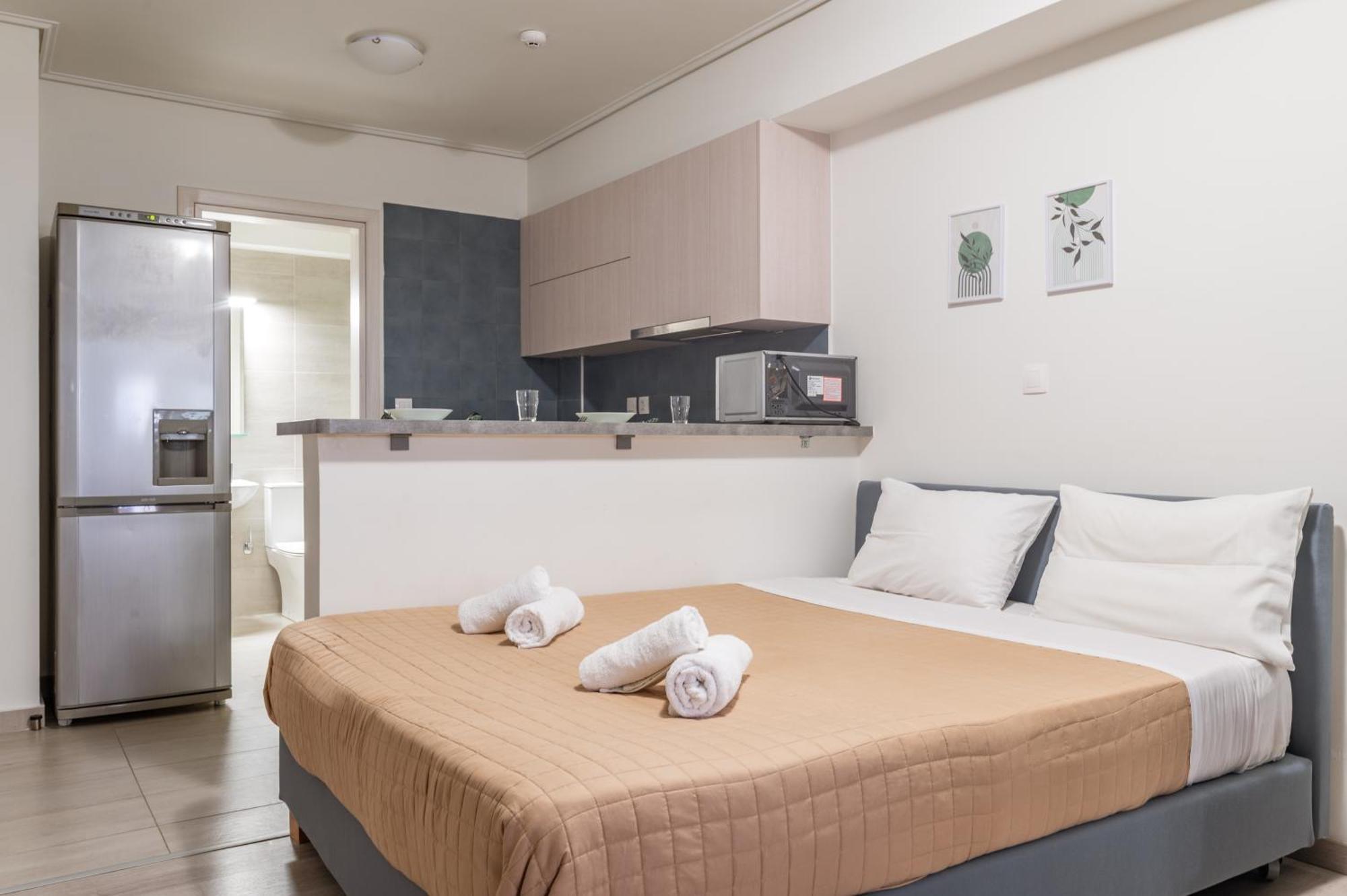 Elvita Apartments 4 Атина Екстериор снимка