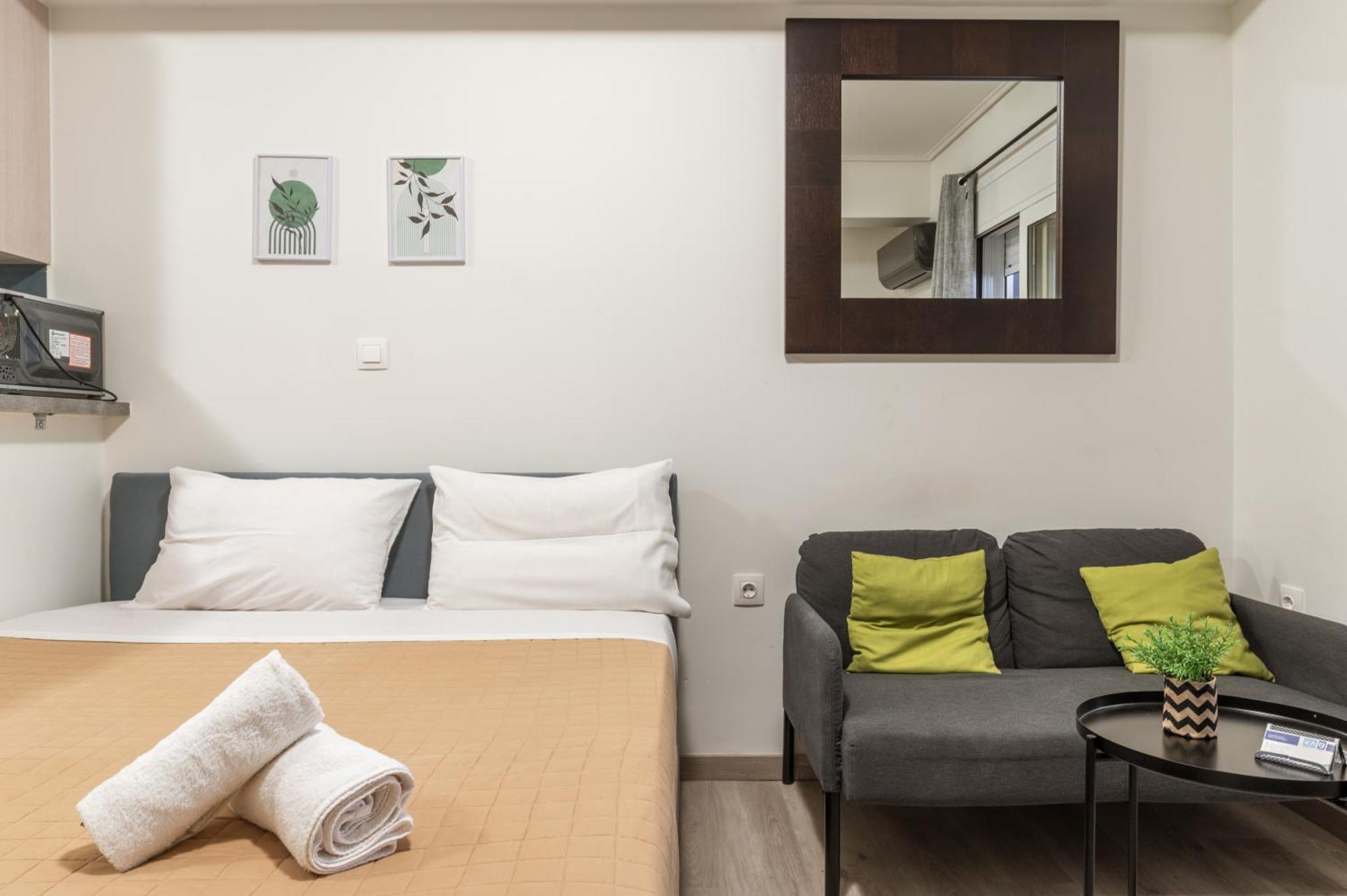 Elvita Apartments 4 Атина Екстериор снимка